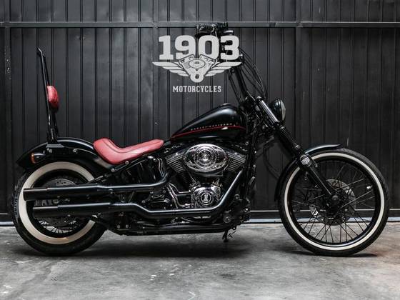 HARLEY-DAVIDSON SOFTAIL BLACKLINE HARLEY-DAVIDSON SOFTAIL BLACKLINE